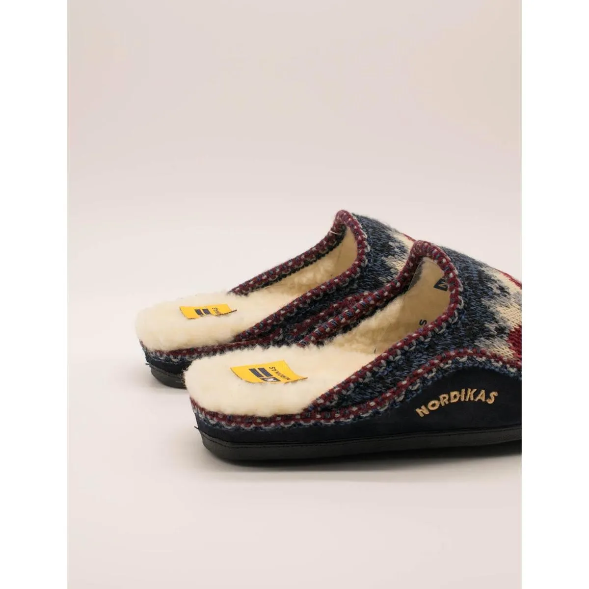 2502 Fashion Outlet