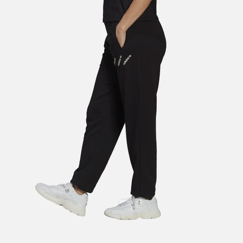 adidas track pants HM4872