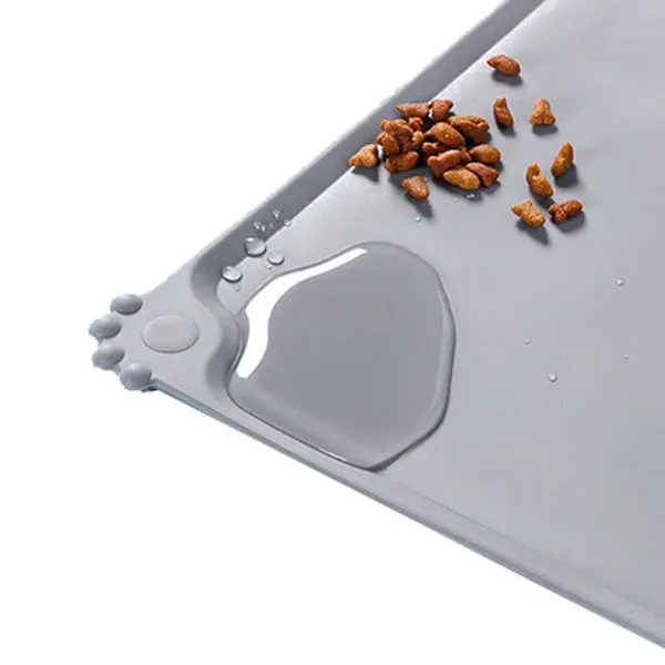 DOG FEEDING MAT  SILICONE, NONSTICK, PERFECT FOR PET BOWLS