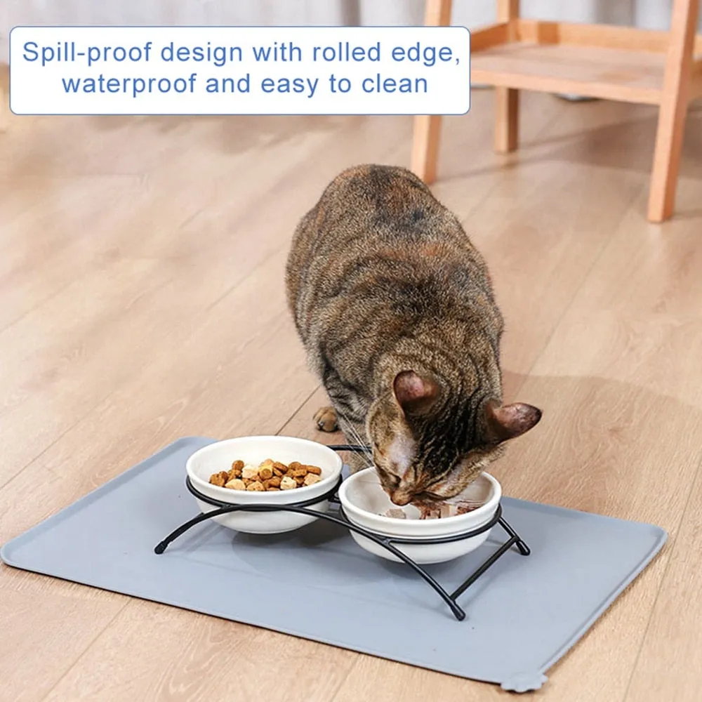 DOG FEEDING MAT  SILICONE, NONSTICK, PERFECT FOR PET BOWLS