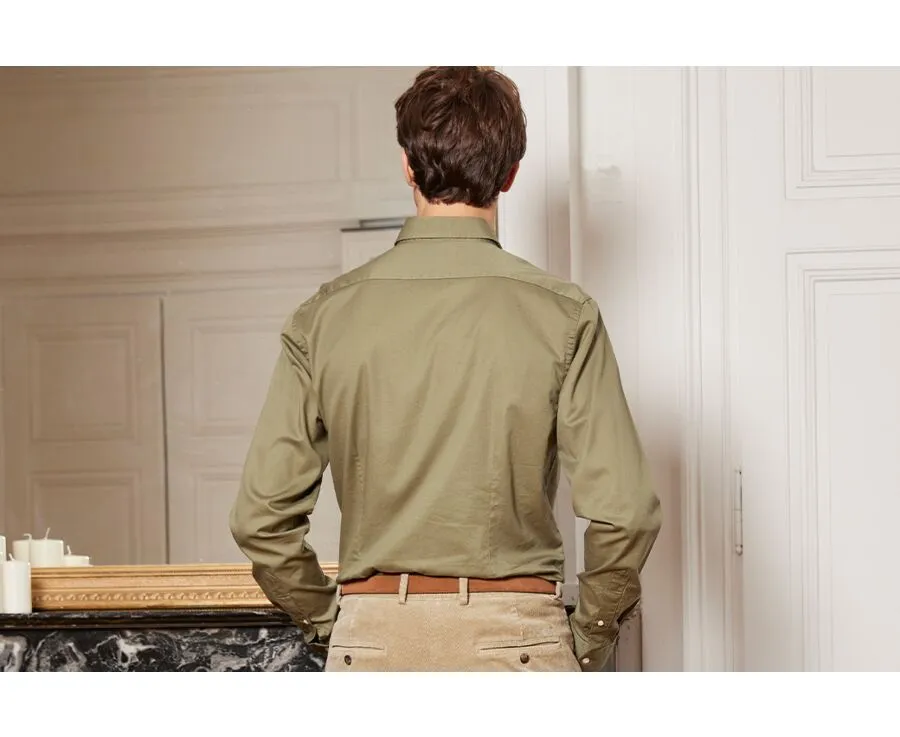 ARMY GREEN SHIRT  100% COTTON  BUTTONDOWN COLLAR  MEDWIN