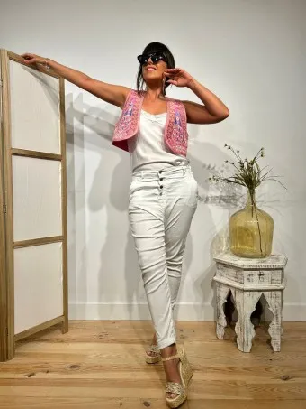 BAGGY JEANS WHITE  ONE RESULT.