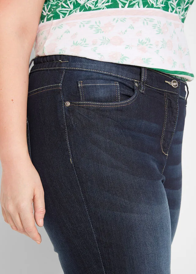 Stretchy Dark Denim Rolled Hem Jeans Shorts
