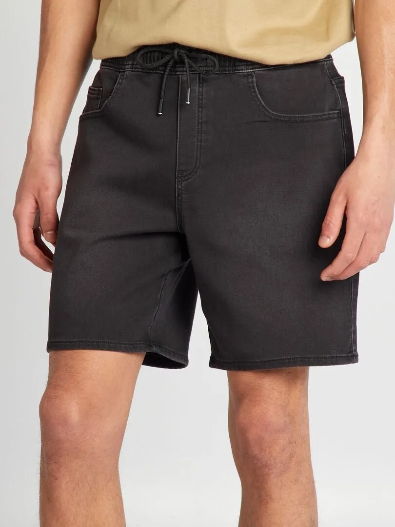 Black denim shorts with elastic waistband