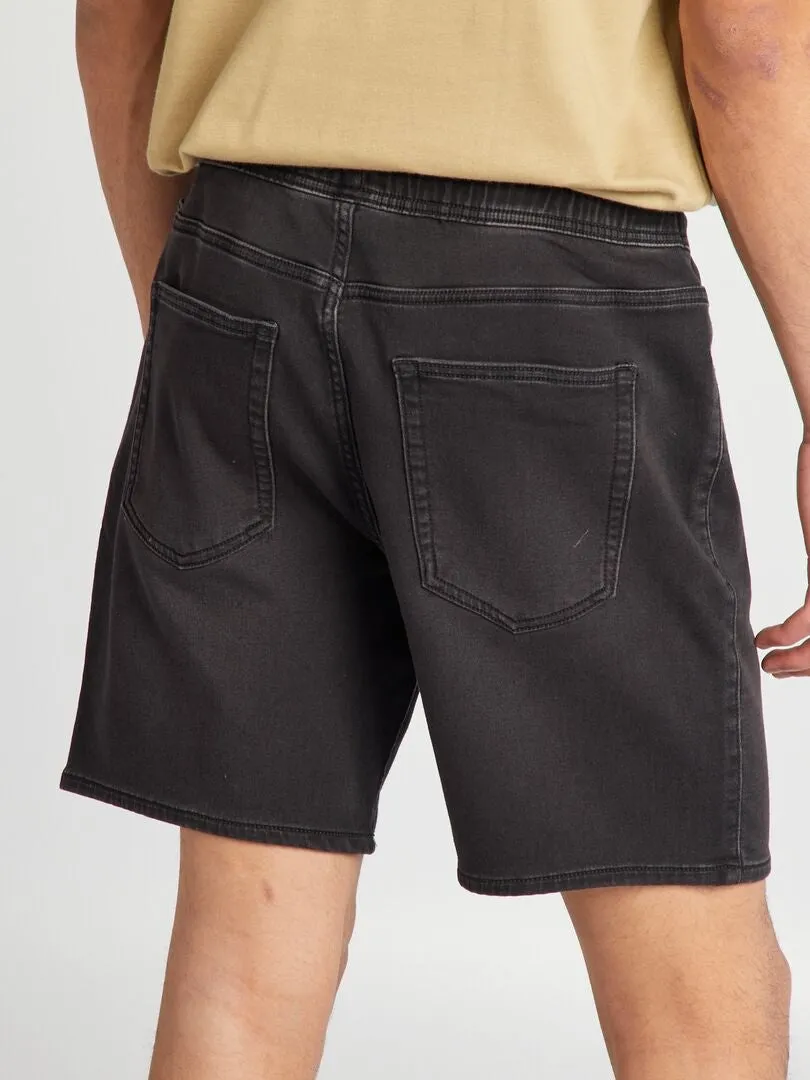 Black denim shorts with elastic waistband