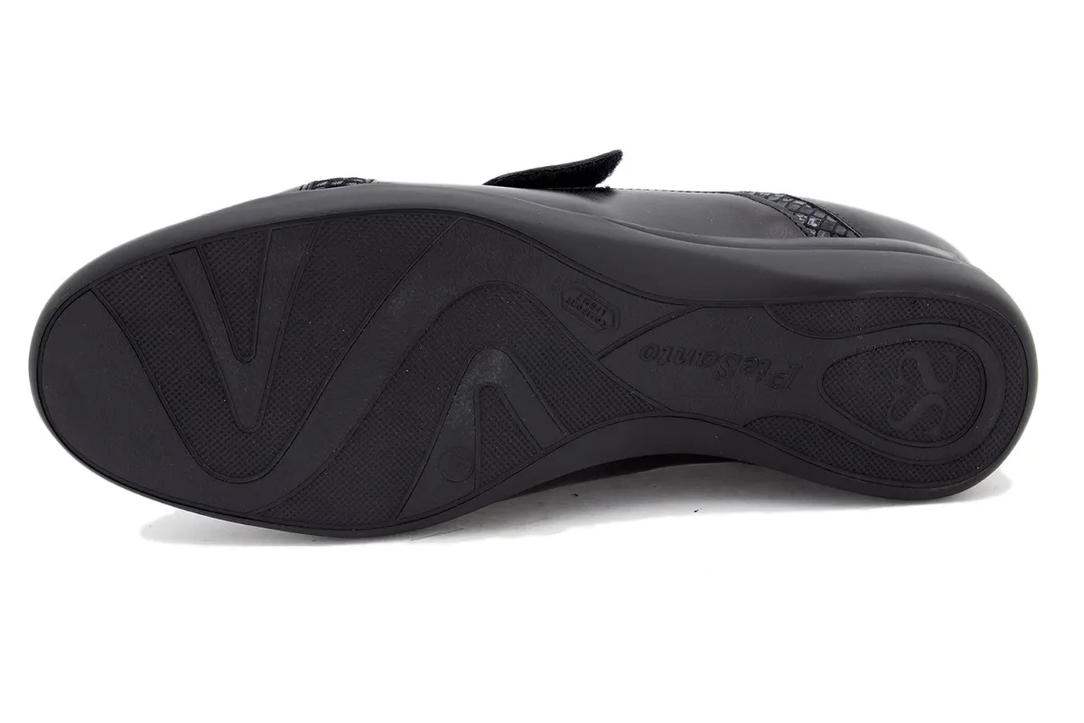 Black Leather Elastic Shoes
