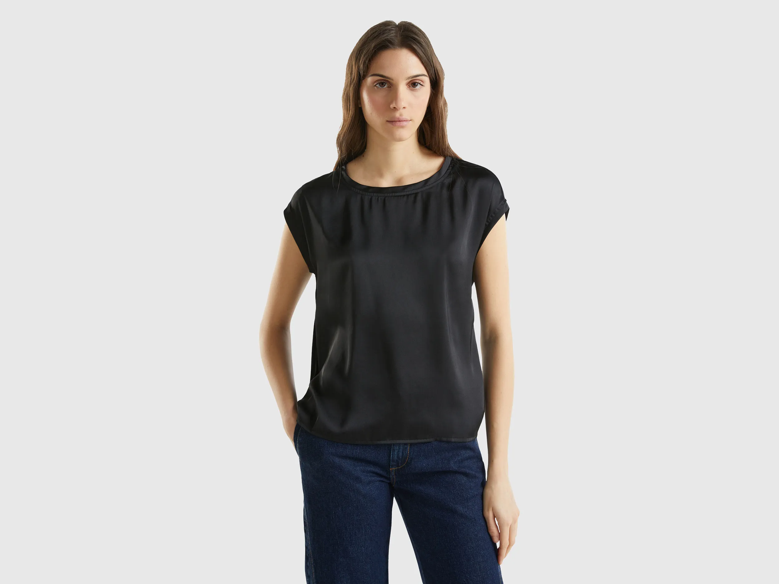 Boat neck blouse