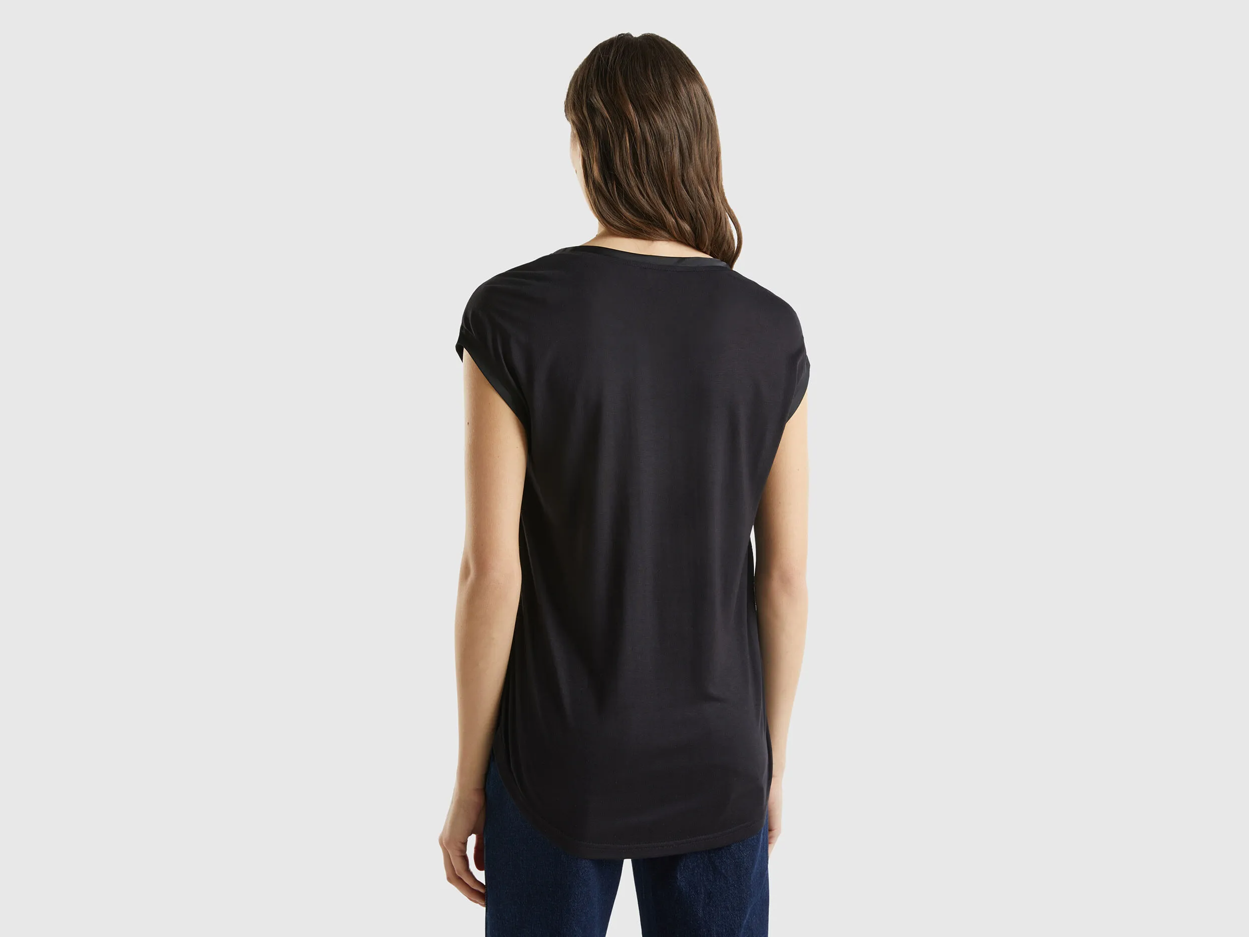 Boat neck blouse