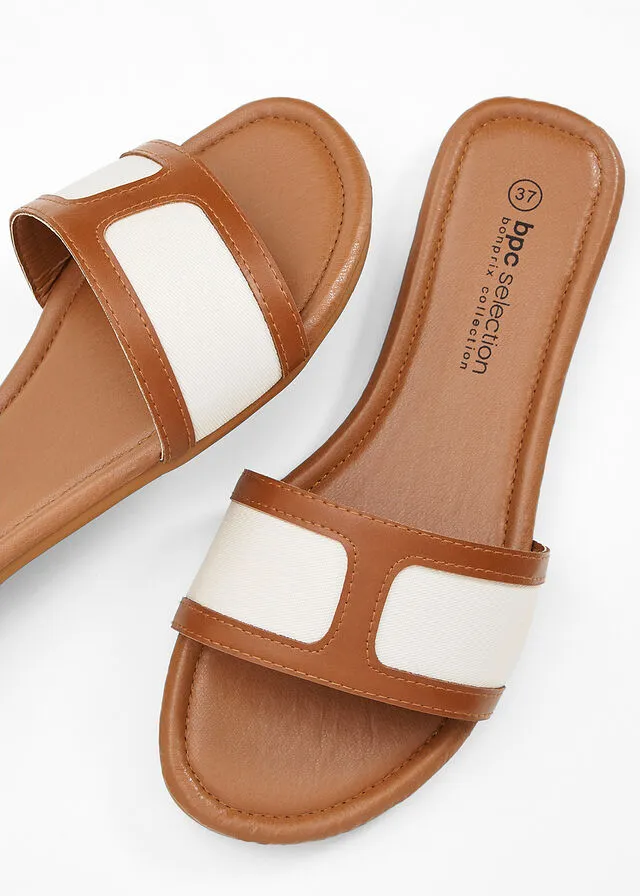 Bronze Sandals in Natural Colors