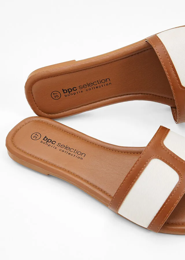 Bronze Sandals in Natural Colors