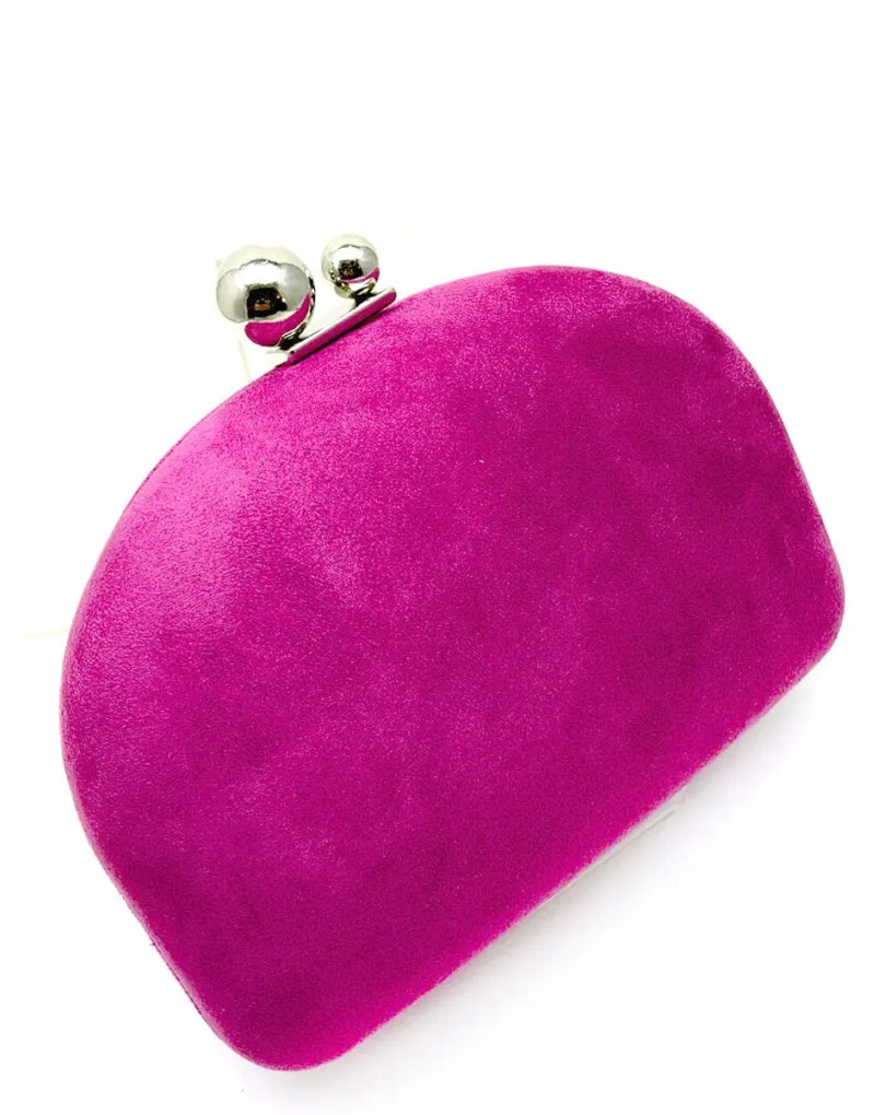 Clutch y bolsos para fiestas que combinan con tu vestido.