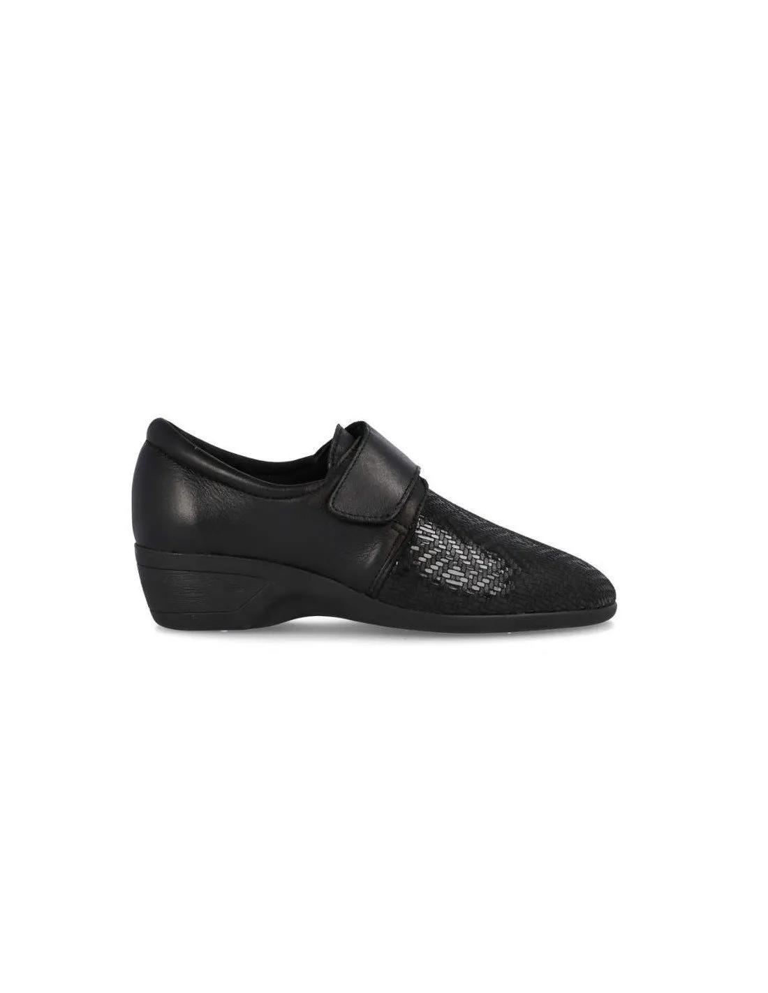 Comfortable women's shoes for sensitive feet