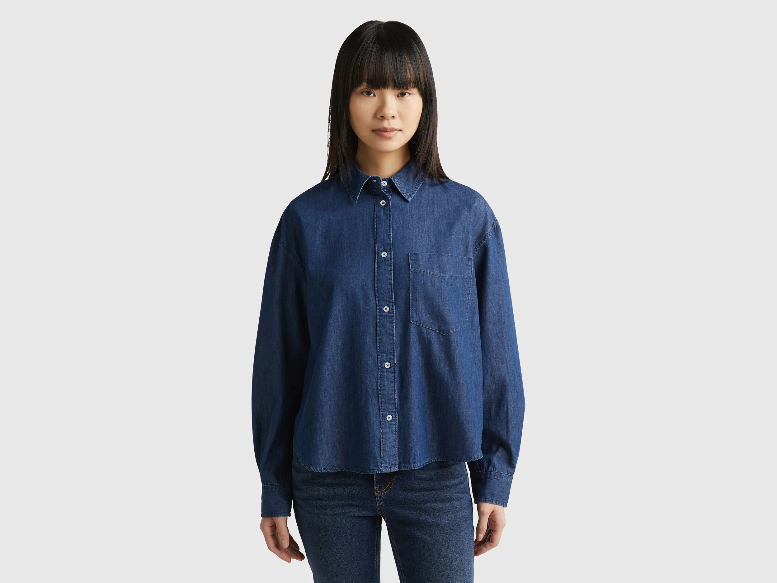 Cropped chambray shirt