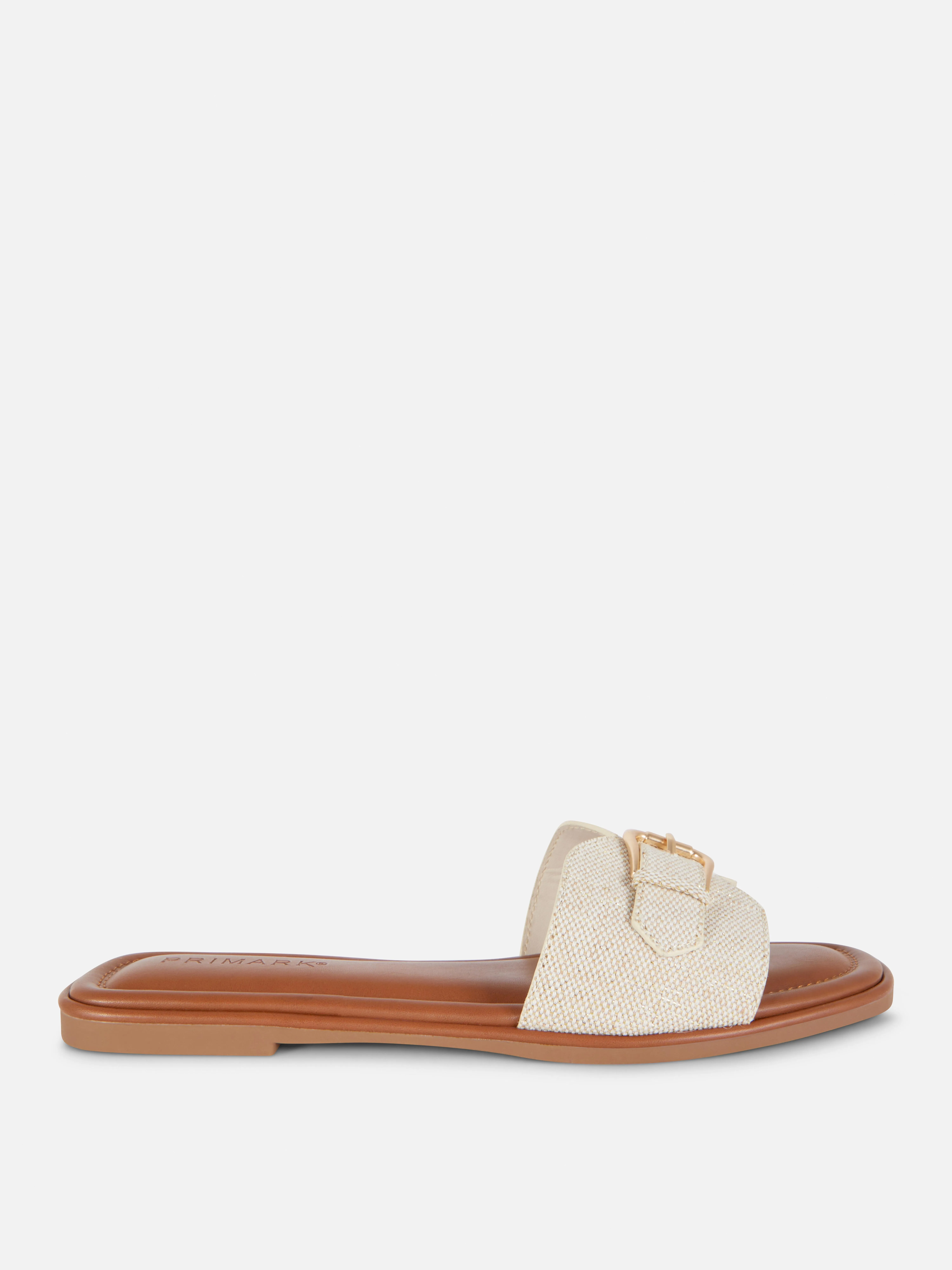 Denim woven sandals with buckle.