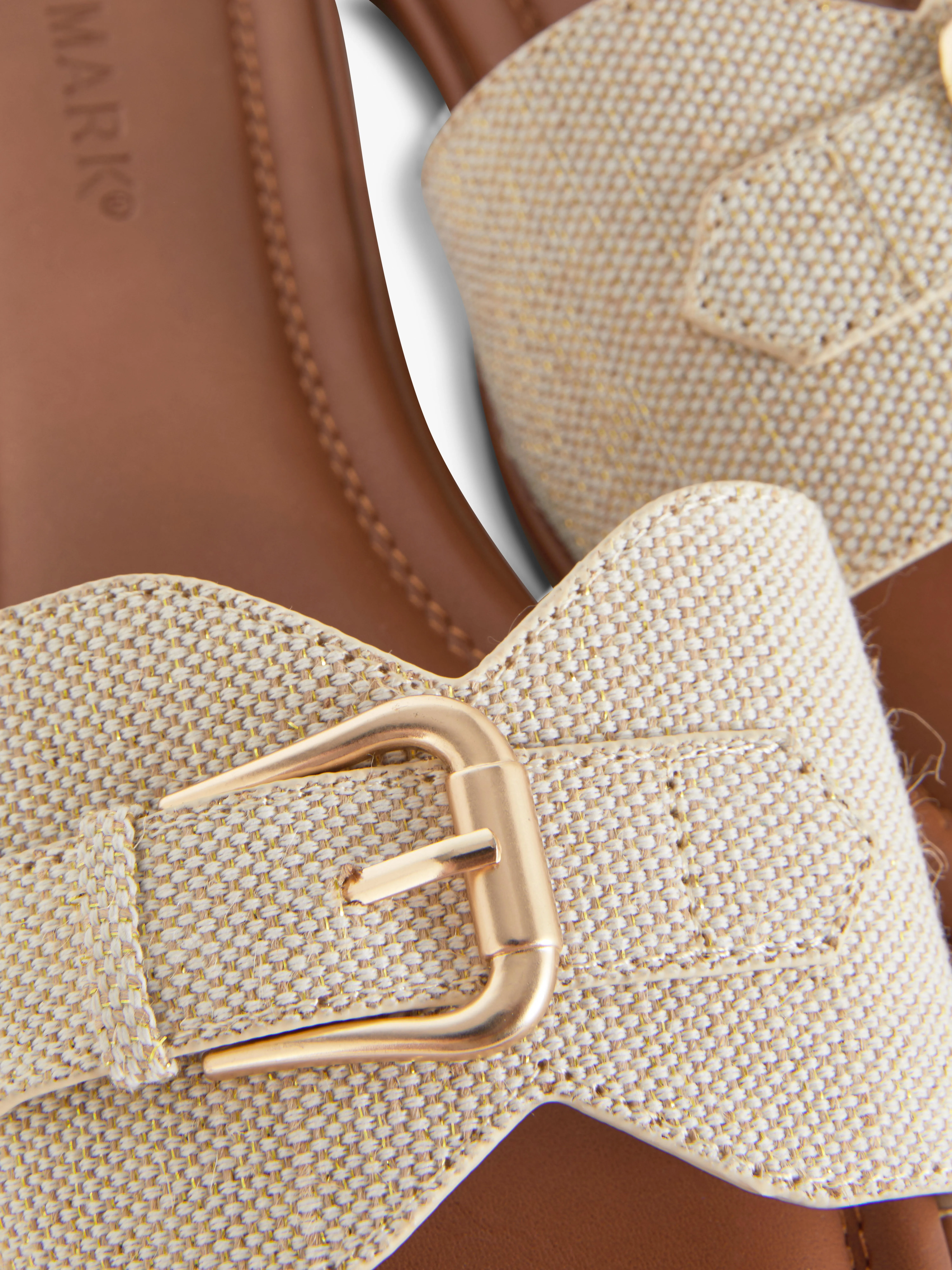 Denim woven sandals with buckle.