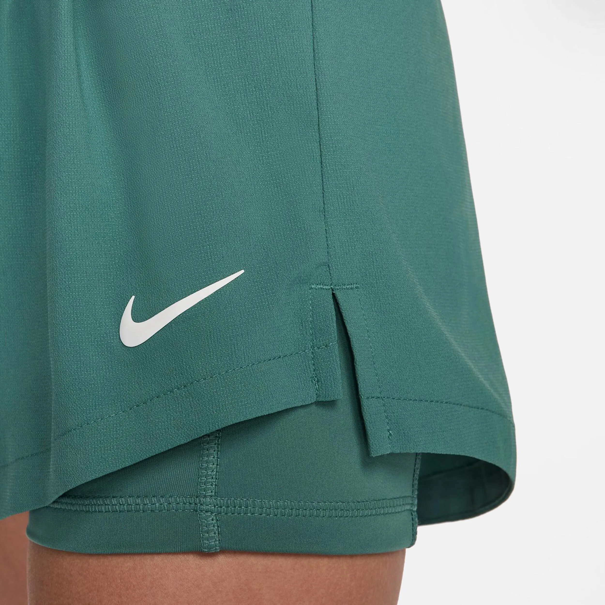 DRIFIT ADVANTAGE WOMEN'S SHORTS