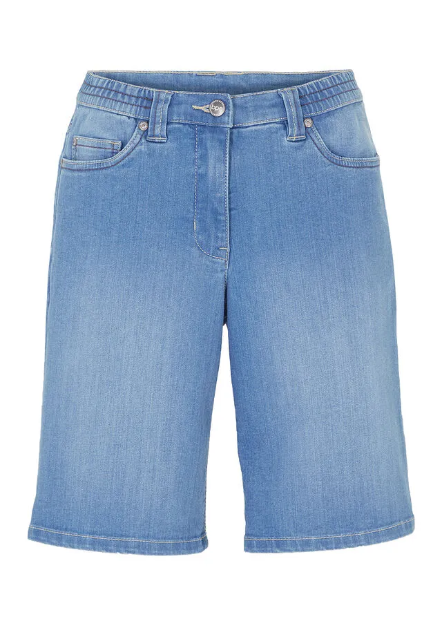 Elastic light denim shorts with comfortable waist.