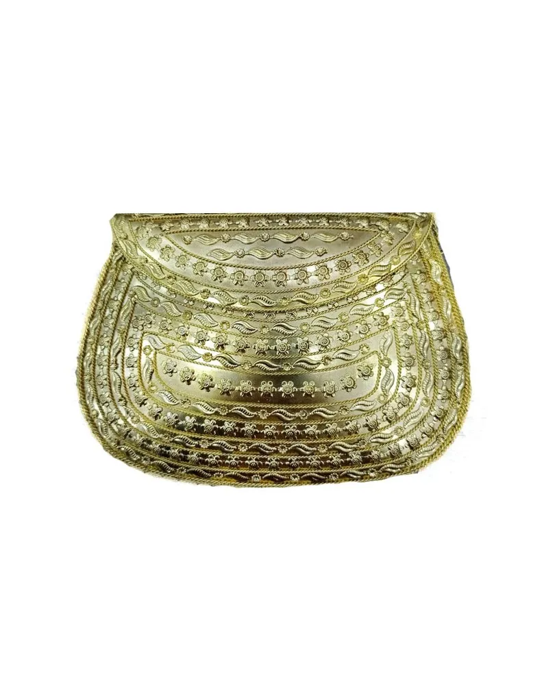 EVENING BAGS AND CLUTCHES FOR FASHIONABLE PARTIES  GOLD METAL CHESTS.