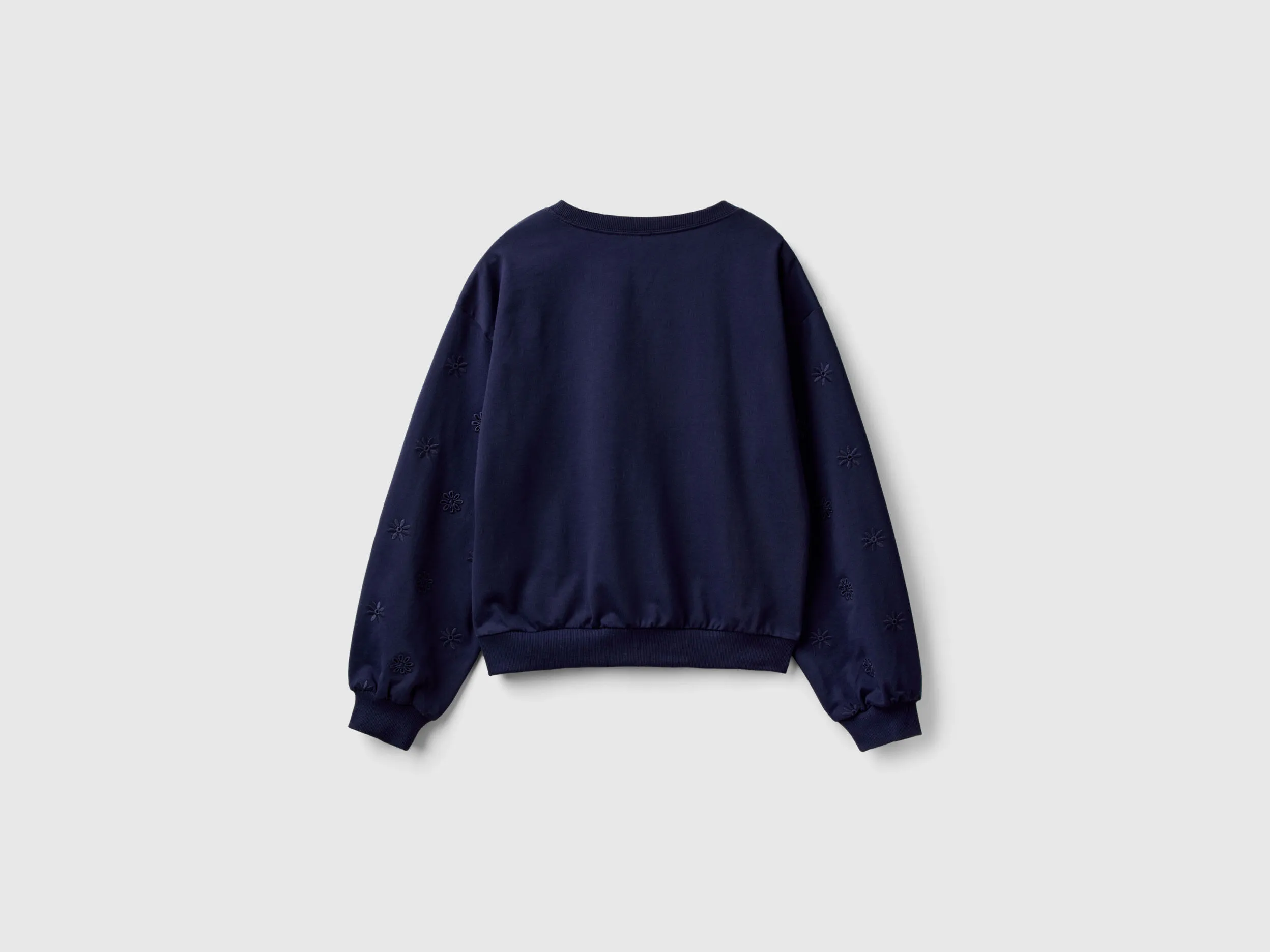 Floral Embroidered Sweatshirt