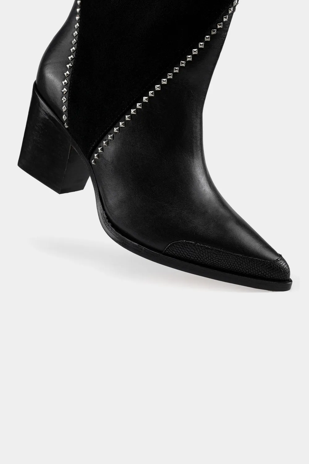 Future Black Collection