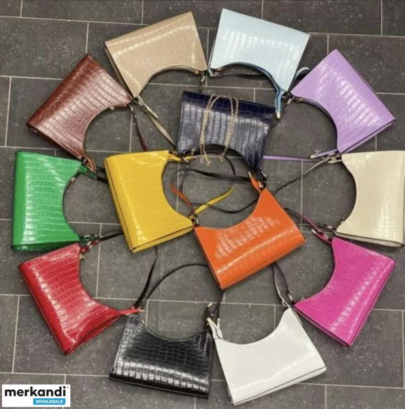HIGHQUALITY WHOLESALE WOMEN'S HANDBAGS AVAILABLE.