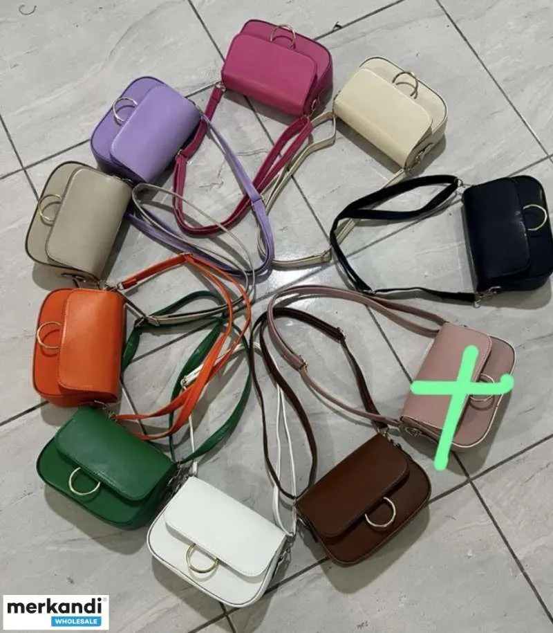 HIGHQUALITY WHOLESALE WOMEN'S HANDBAGS AVAILABLE.
