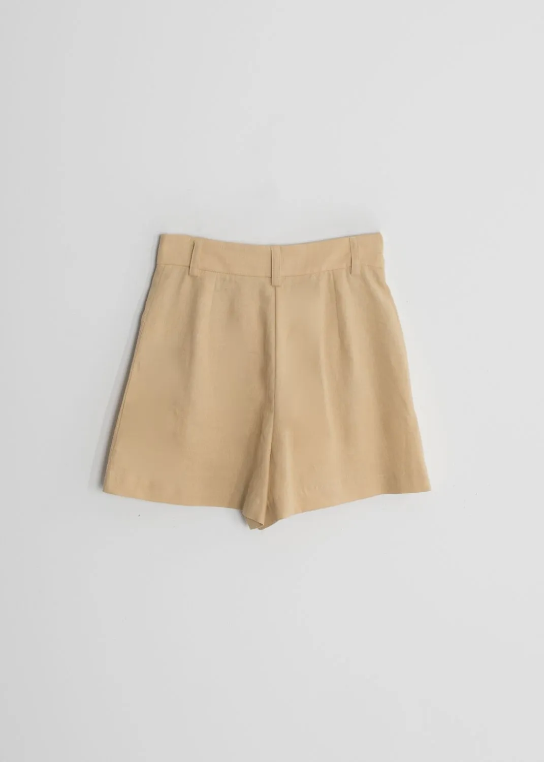 HIGHWAISTED SHORTS