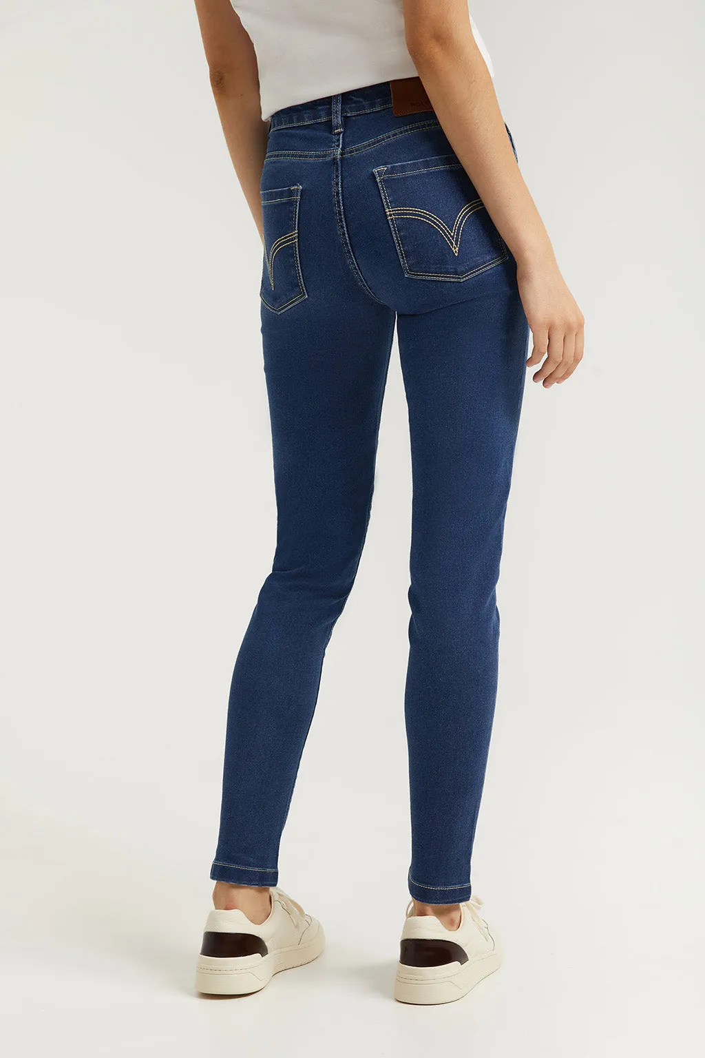 Jeans Slim fit de mujer con detalle bordado Polo Club