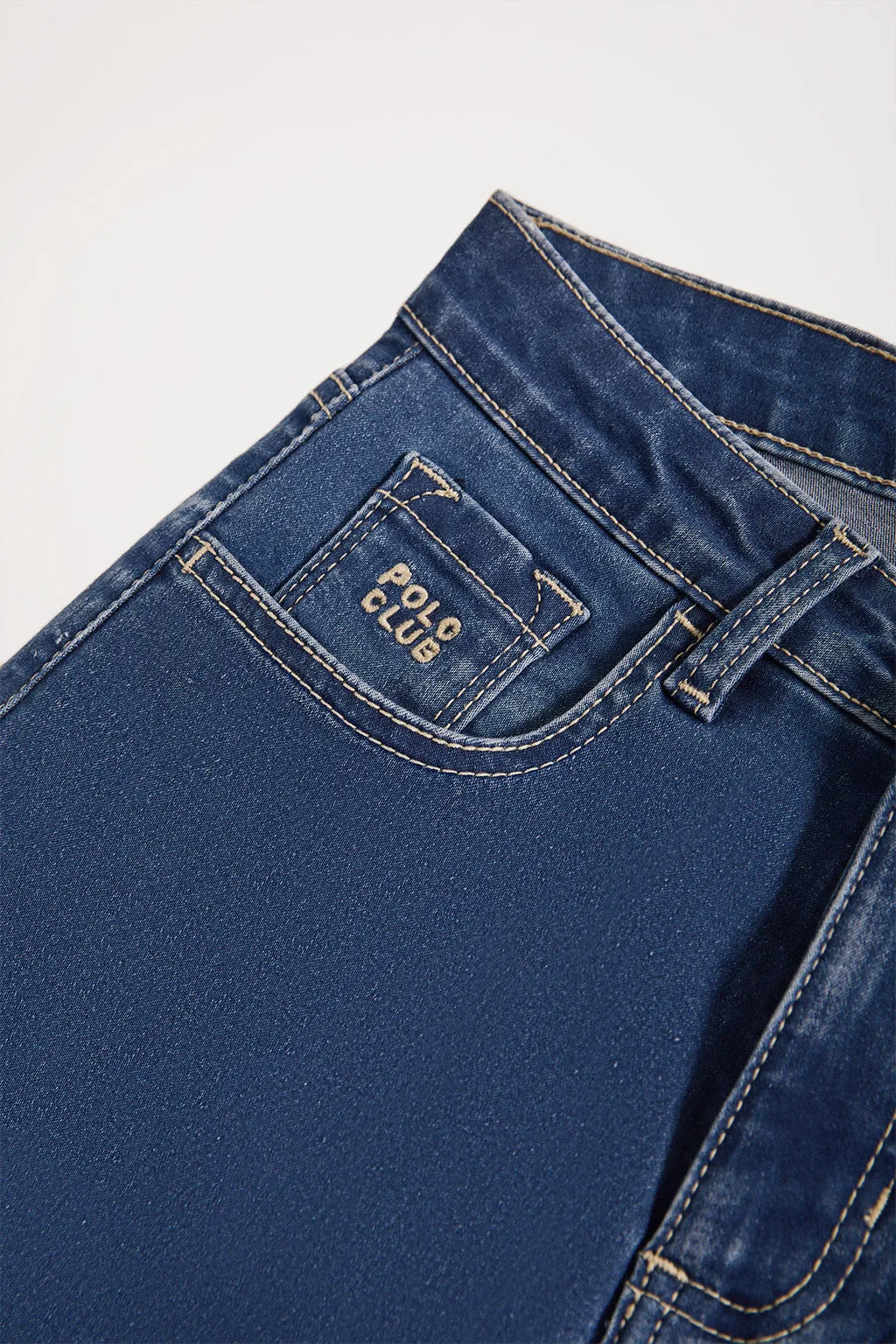 Jeans Slim fit de mujer con detalle bordado Polo Club