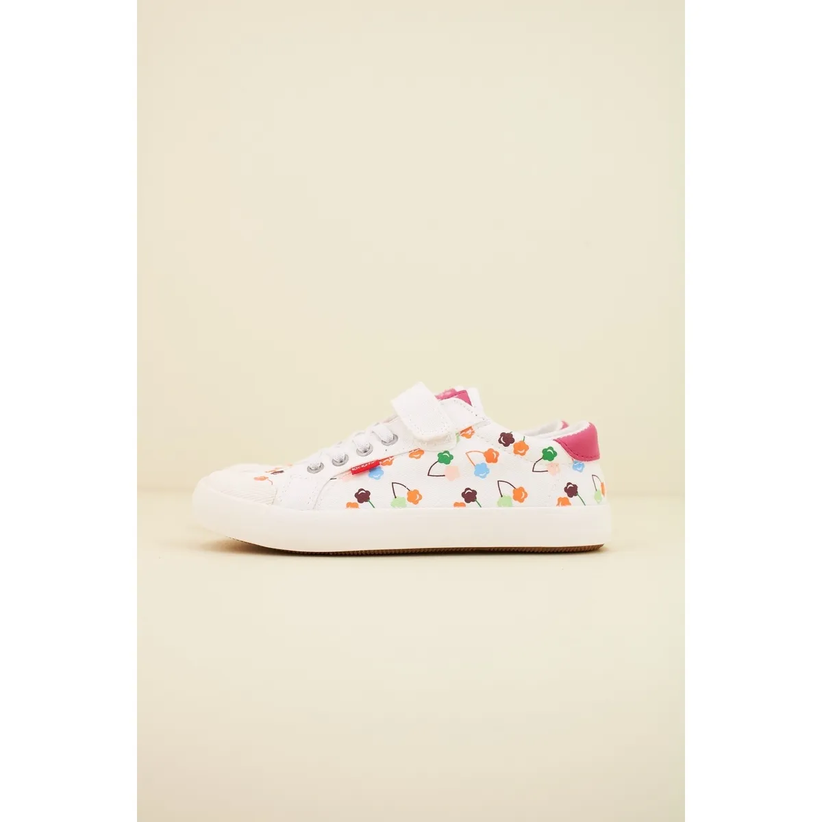 KICKGOLDI Sneakers