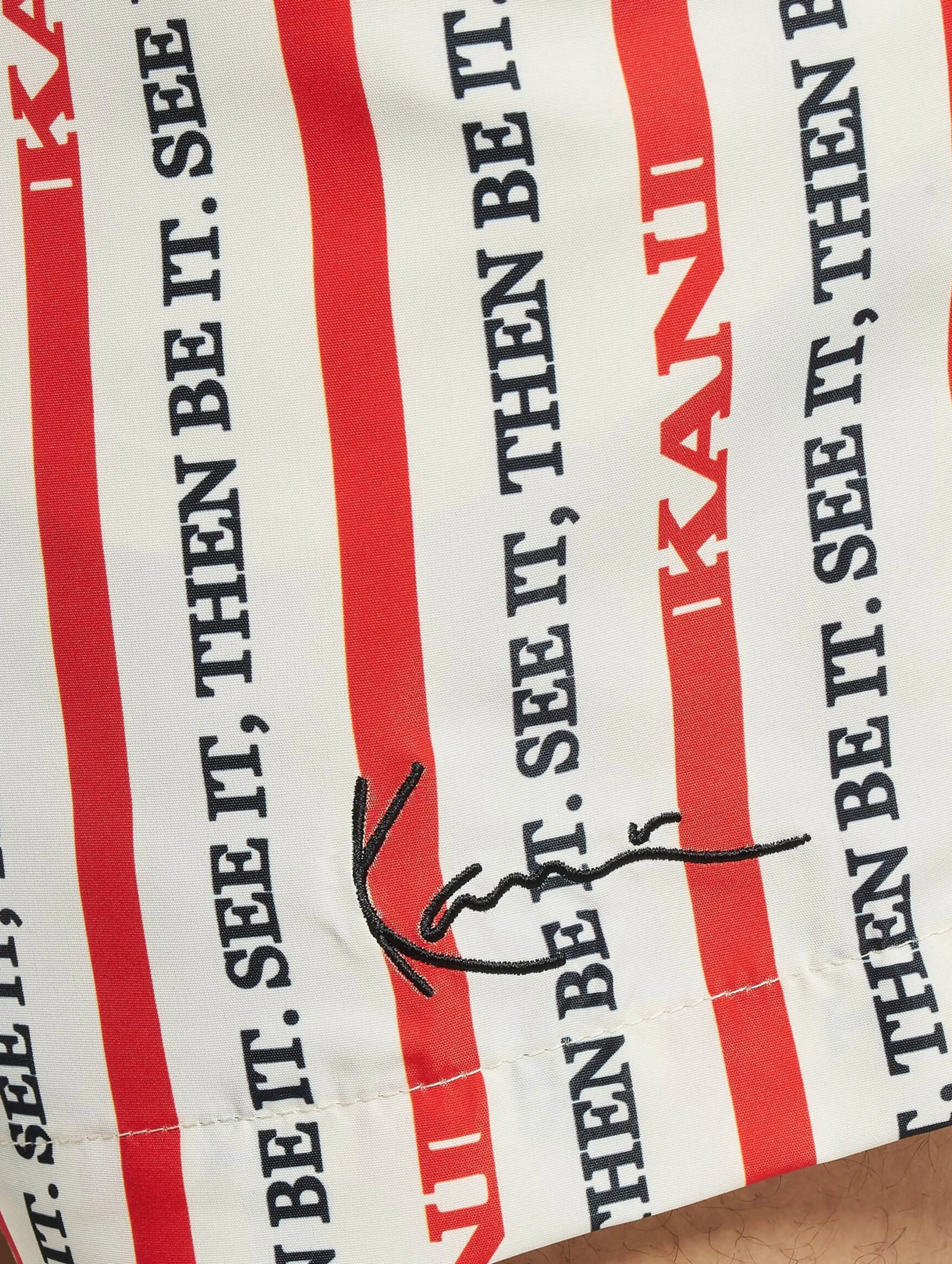 Small Signature Logo Stripe