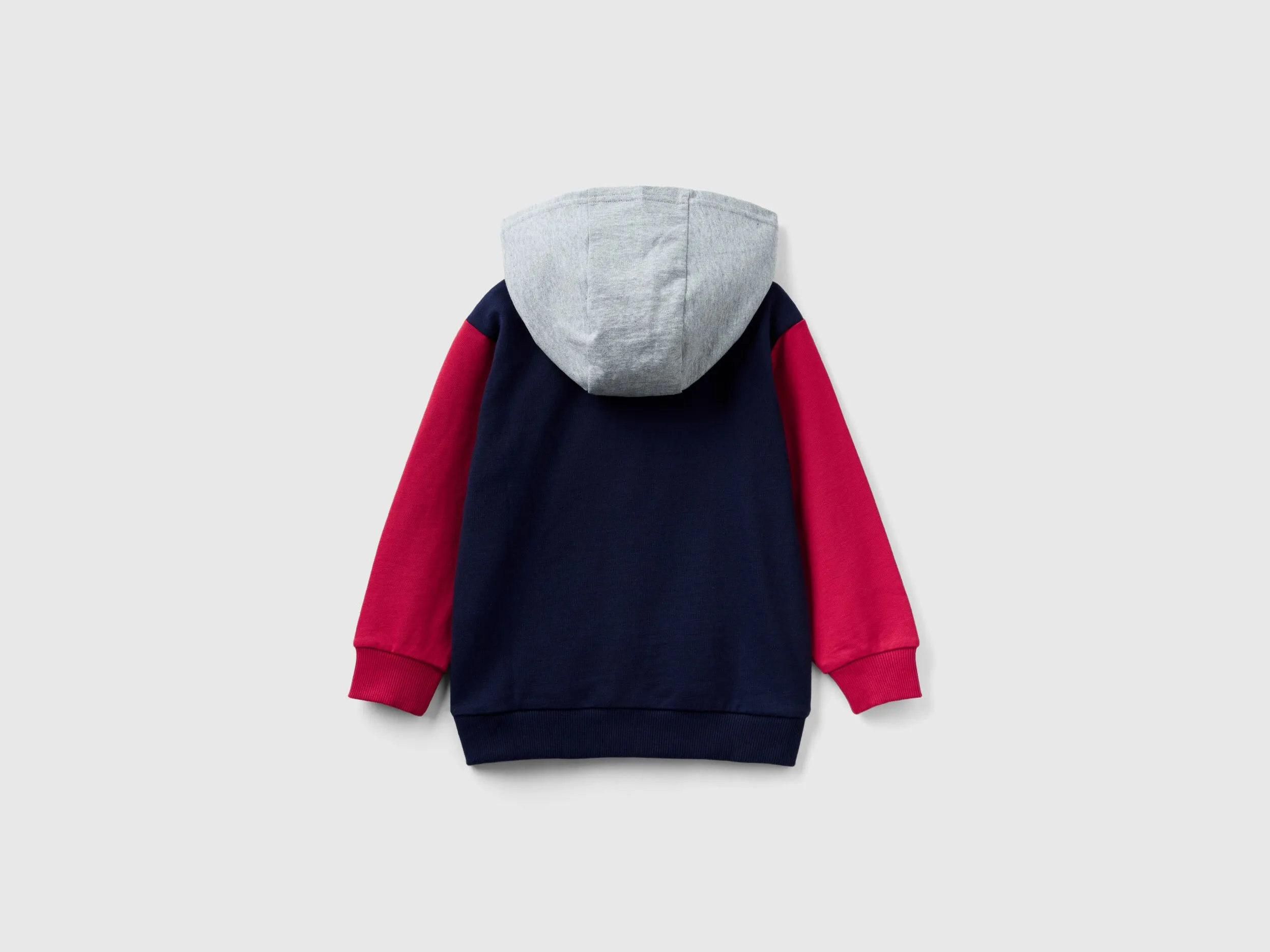 Lightweight hoodie