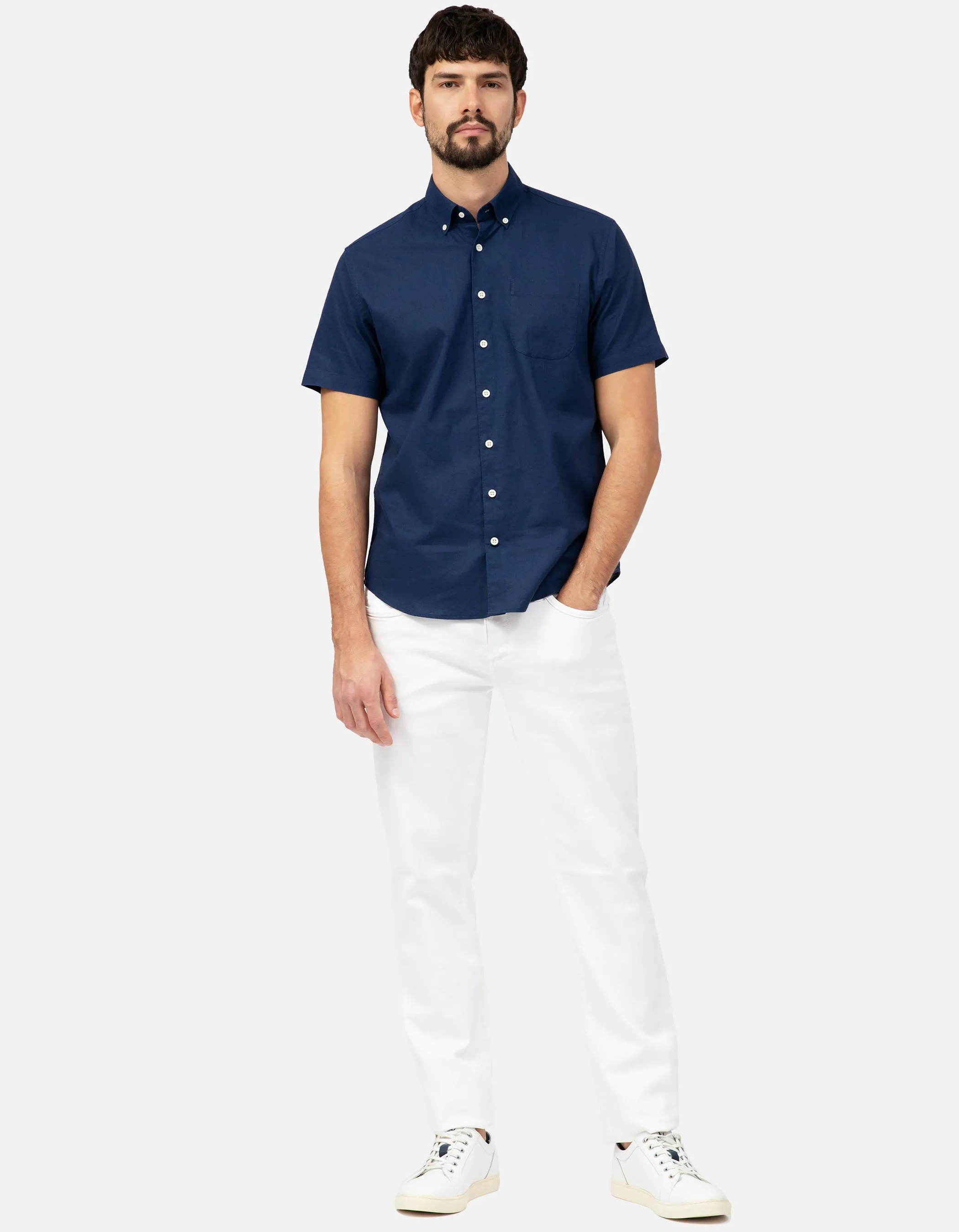 Linen and cotton short sleeve shirt.