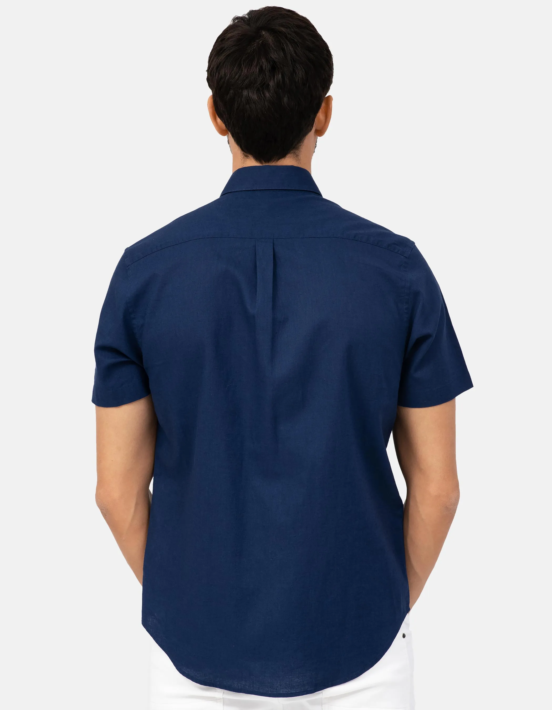 Linen and cotton short sleeve shirt.