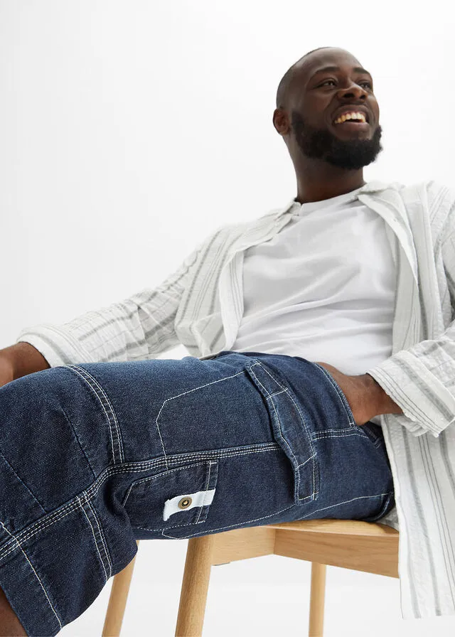 LONG DARK BLUE DENIM JEANS BERMUDA SHORTS, RELAXED FIT  ONE RESULT.