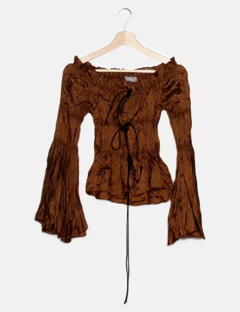 LOVE BLOUSE | HIGHQUALITY BLOUSES FOR A TRENDY AND STYLISH LOOK