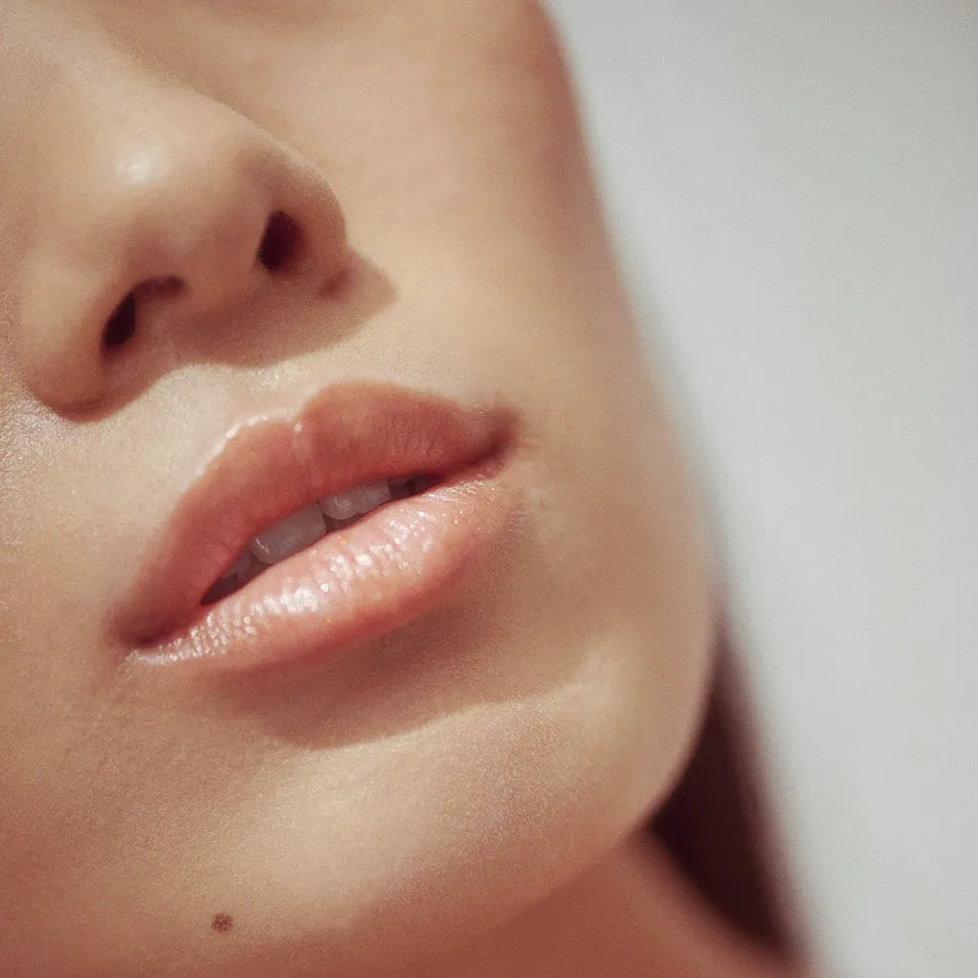 Luxury Coral Lip Tint Product
