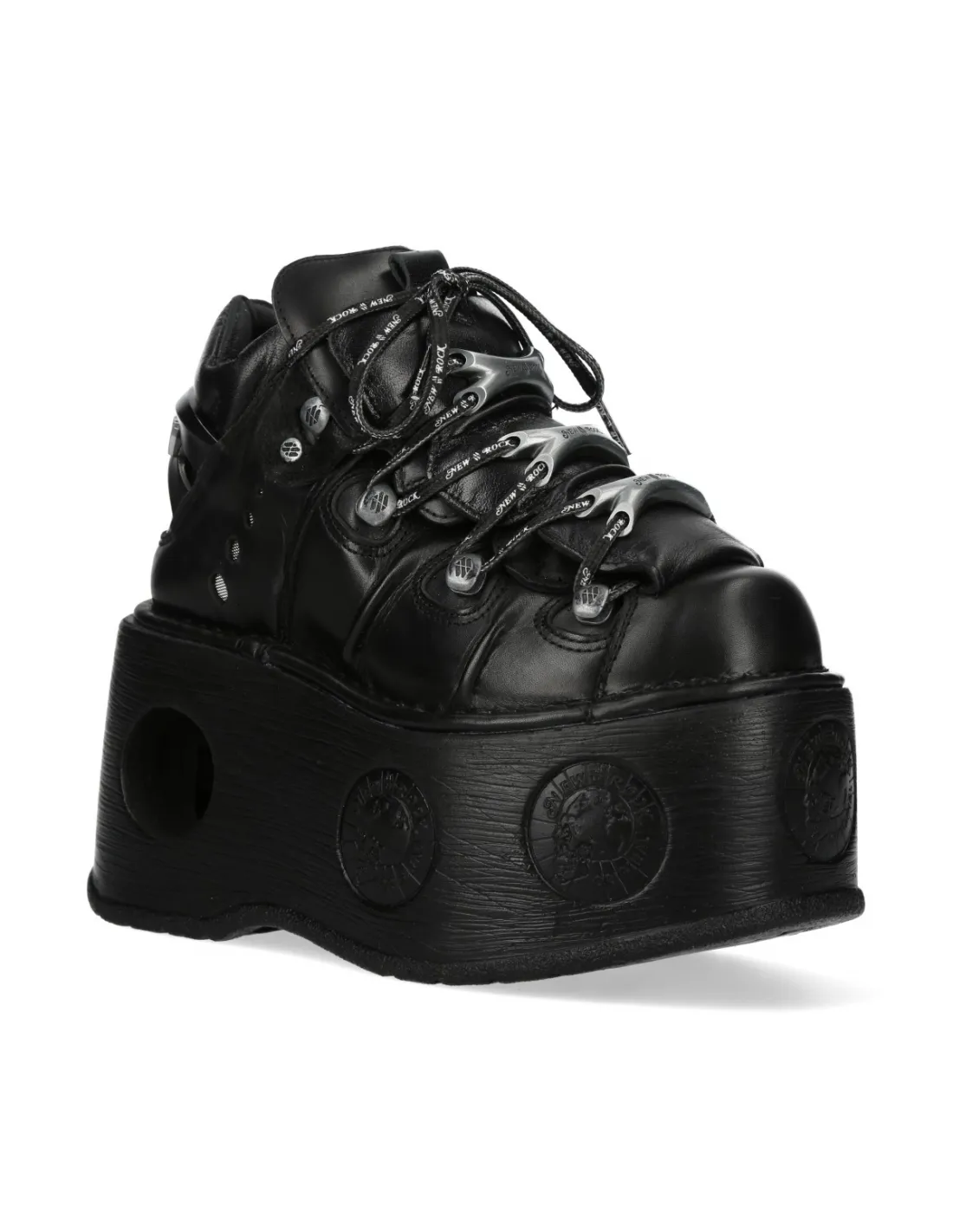 C174 M106 ONLINE STORE