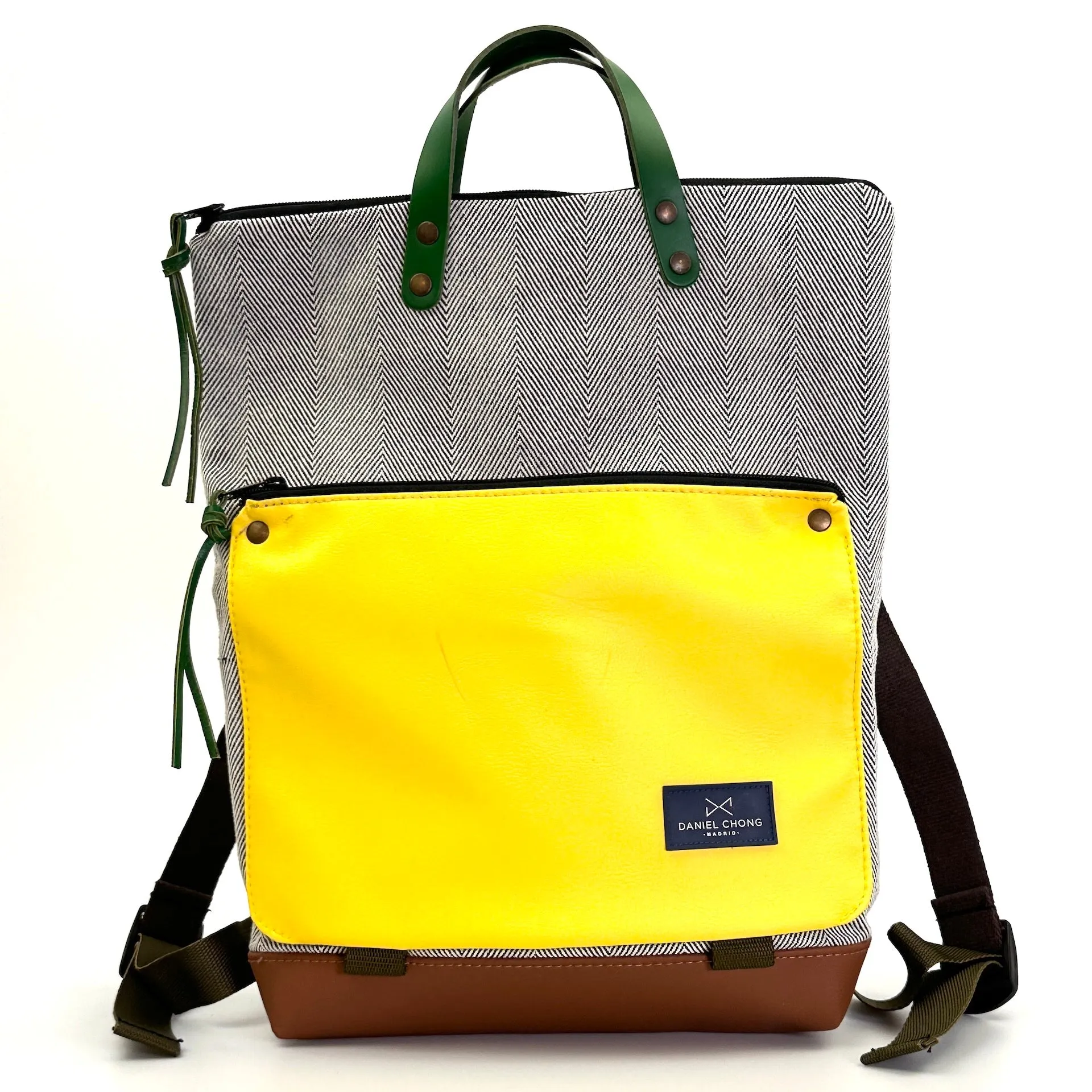 Canvas Outlet Book Holder Backpack