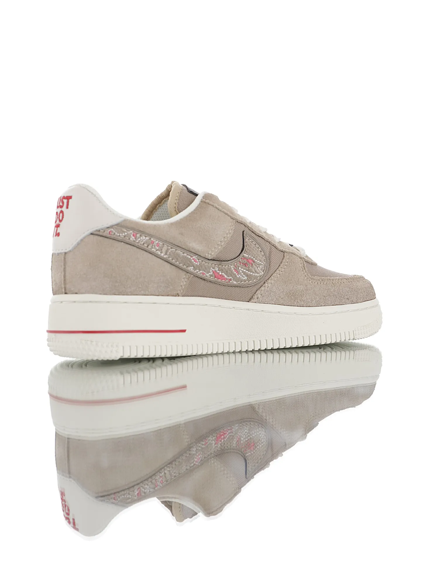 Nike Air Force Arabesque Style