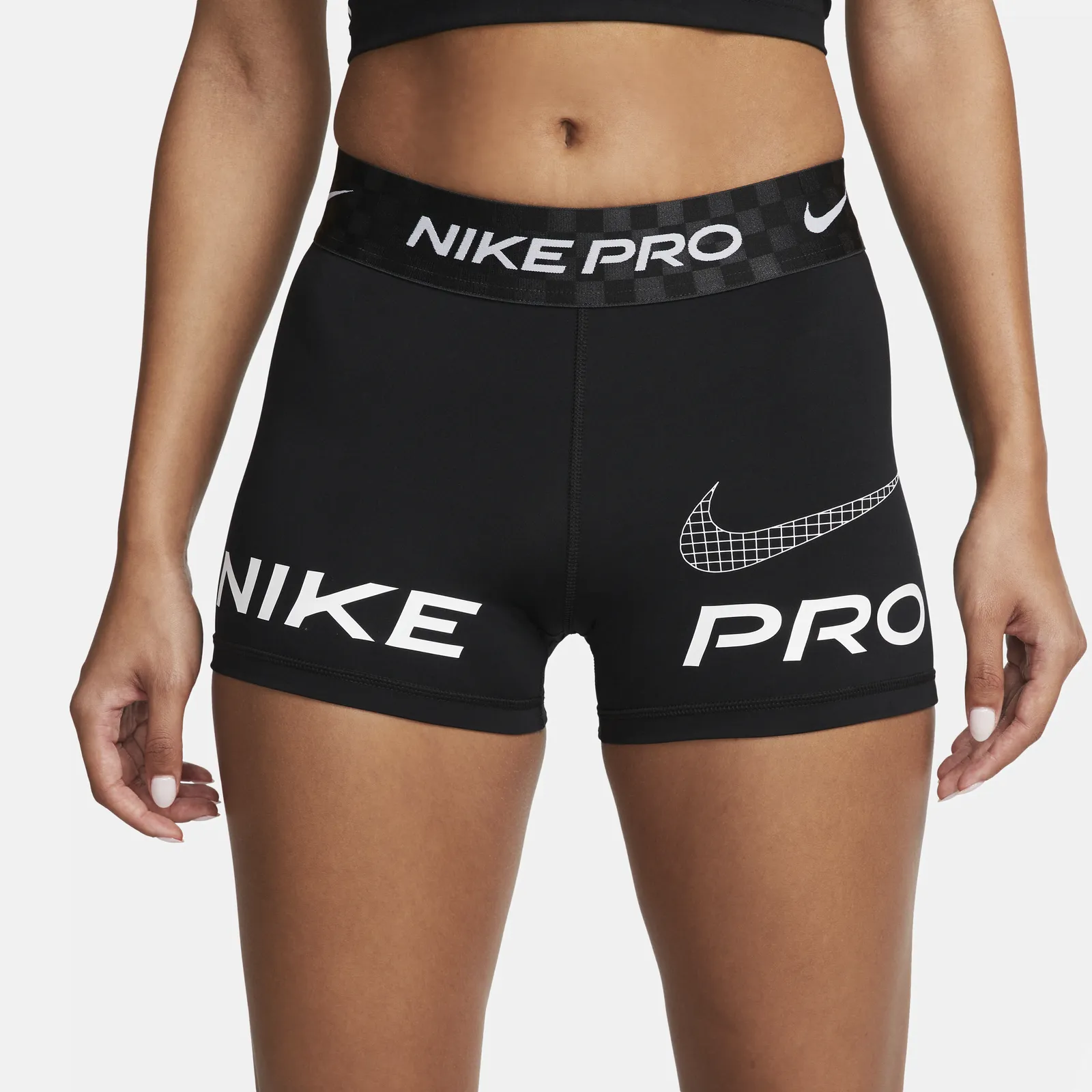 NIKE PRO DRIFIT SHORTS