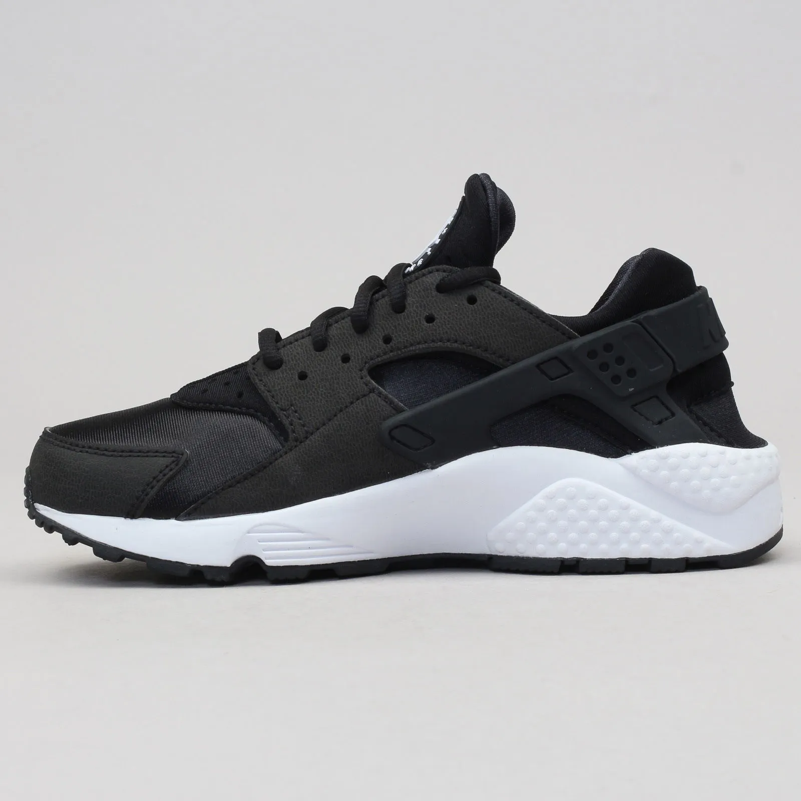 Nike WMNS Air Huarache Run