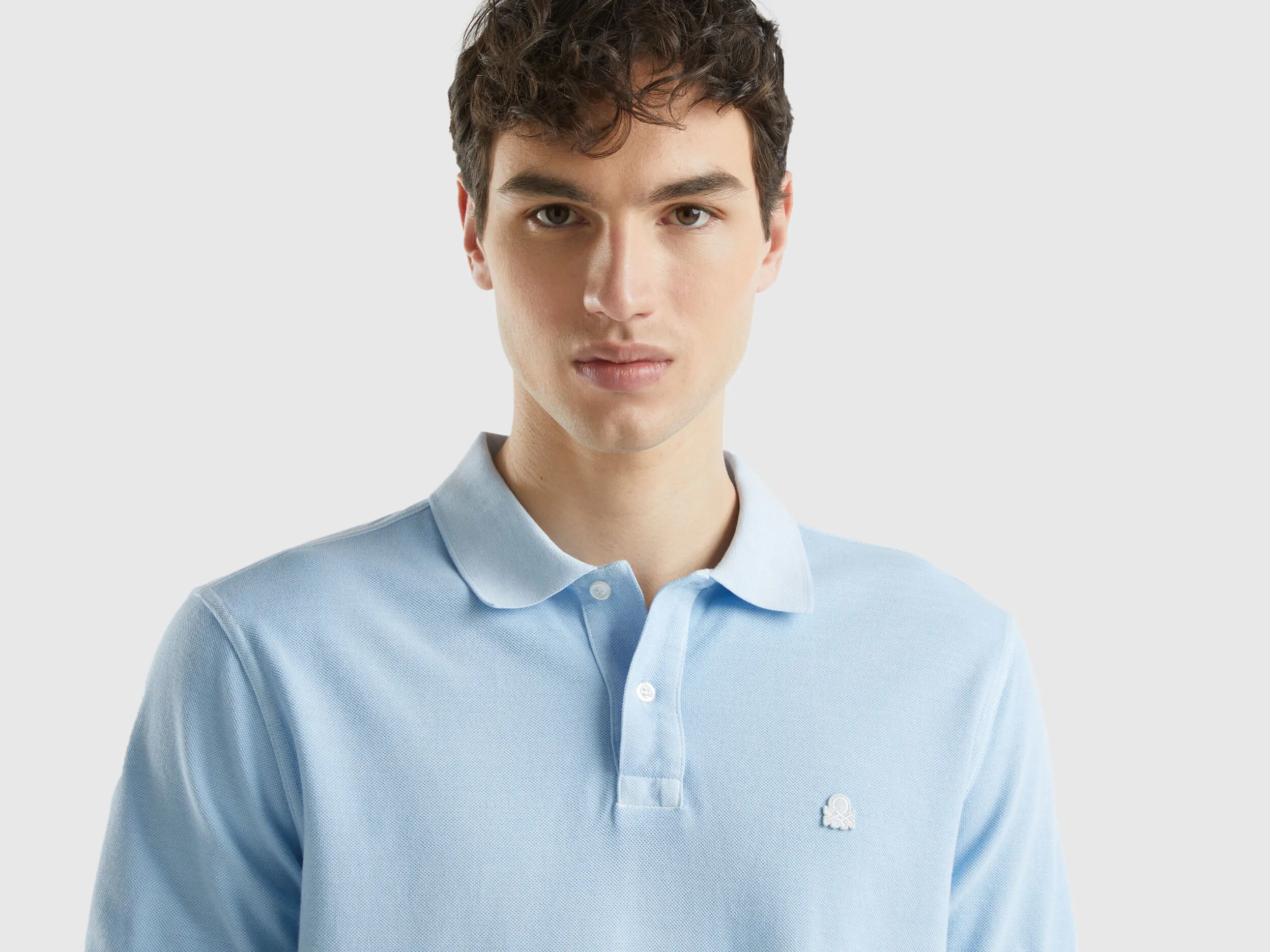 Organic cotton regular fit polo shirt.
