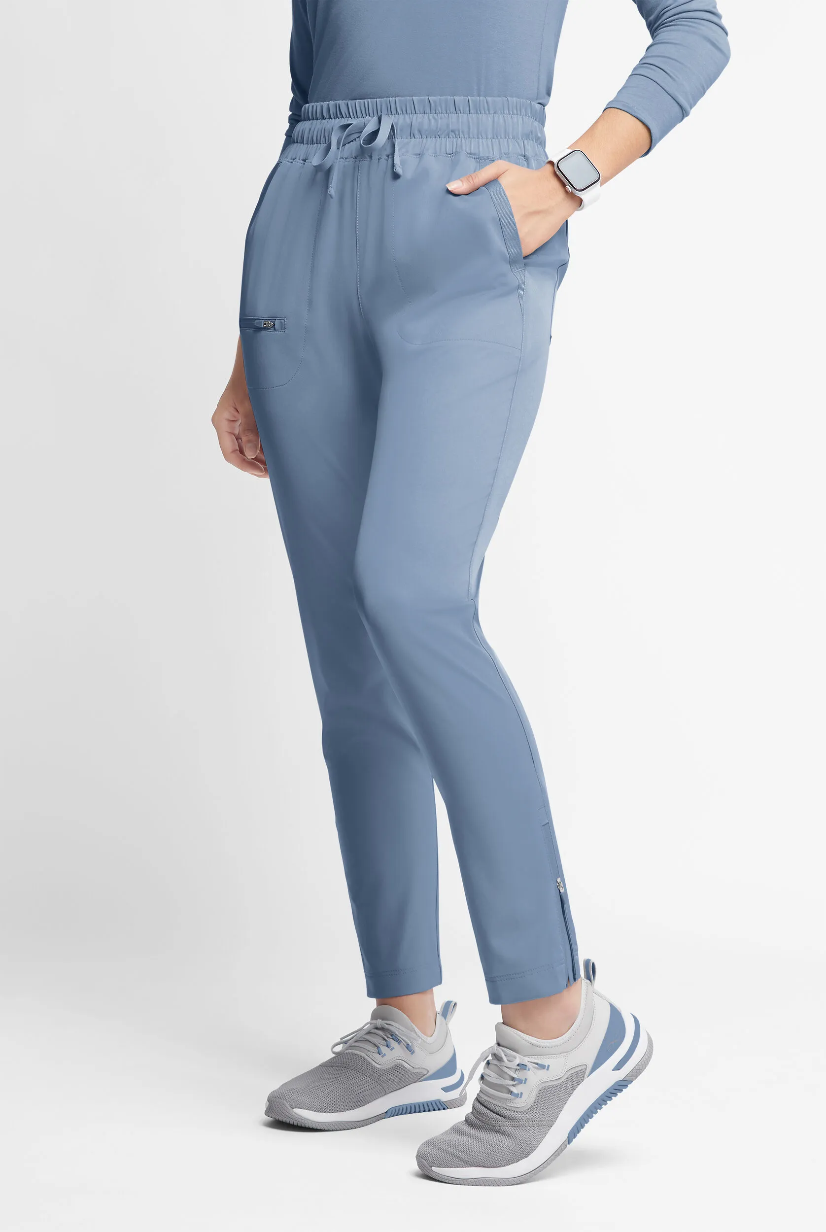Medical Pants WhisperLite ISLA with Tapered Legs and 5 Pockets for Women