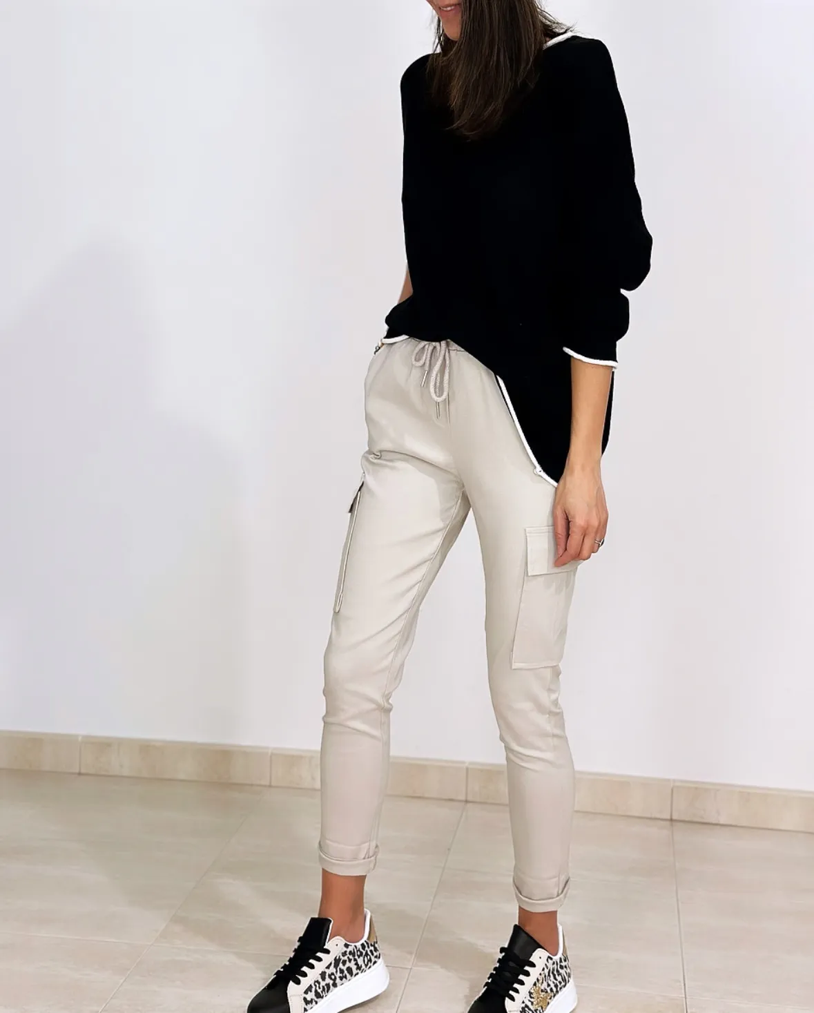 Pantalón Cargo Beige