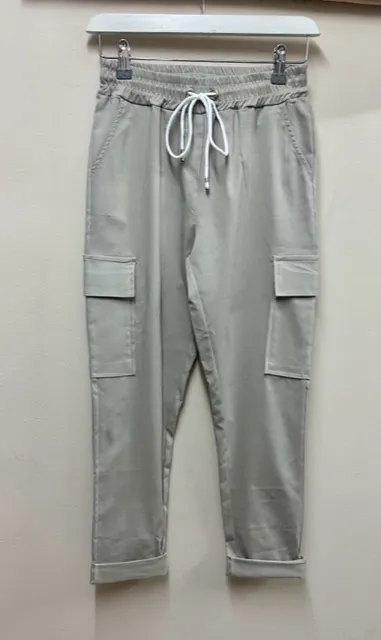 Pantalón Cargo Beige