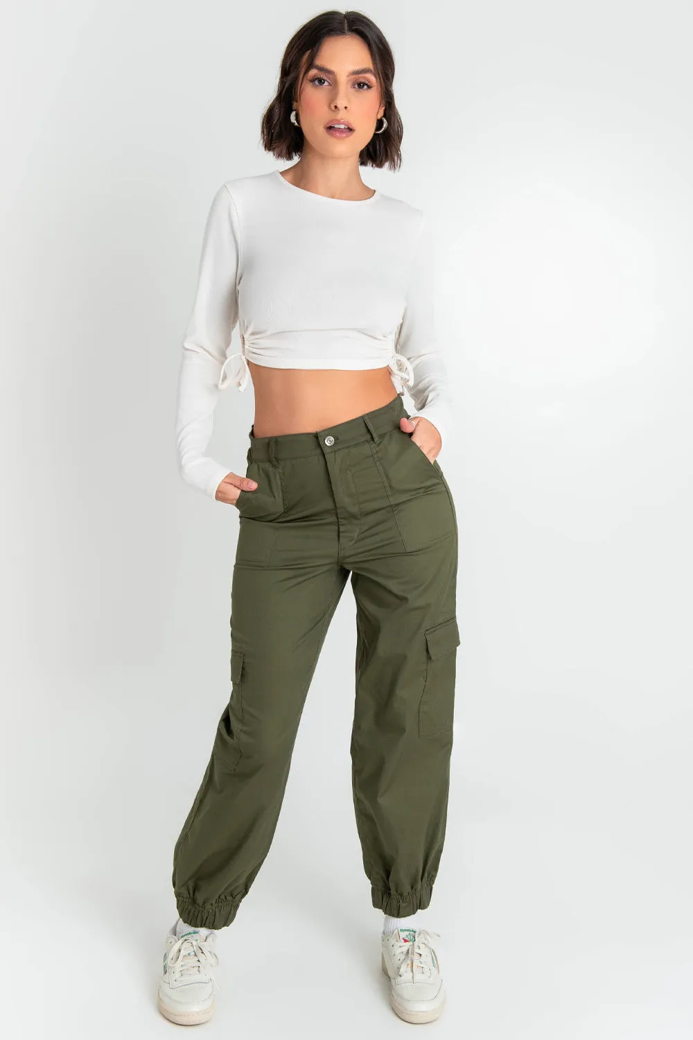Pantalón jogger cargo de fit recto tiro alto