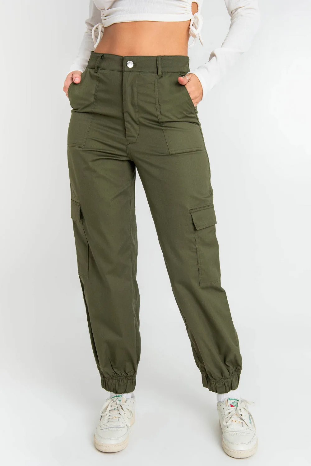 Pantalón jogger cargo de fit recto tiro alto