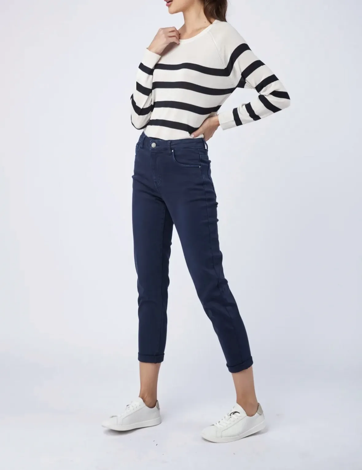 Pantalón Mom Fit Marino