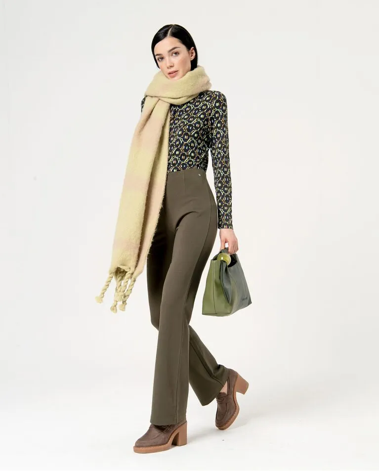 Pantalón Punto Flare Caqui